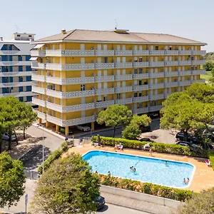 https://la-zattera.hotelinveneto.com
