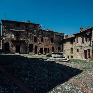 https://antico-teatro-castiglione-dorcia.it-tuscanyhotel.com