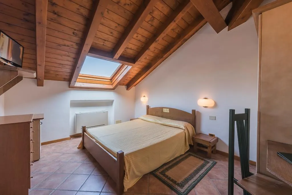 Hotel Lenno 4*,  Italia